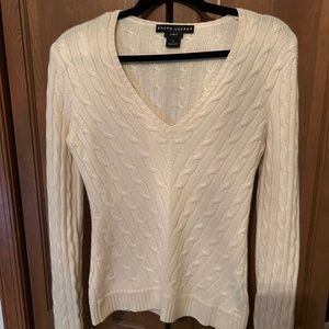 Cable knit Cashmere V-neck